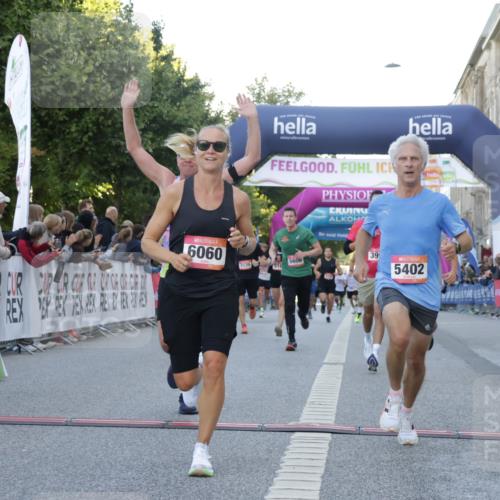 06.09.2026 - CURREX Alsterlauf Yannick Fuchs http://msf.ph/oto/10135535 06.09.2026 09:44:03 Ziel 2139, 2198, 2250, 2723, 3269, 3702, 3905, 3994, 4277, 4893, 5062, 5168, 5402, 5606, 6060, 6102 meine-sportfotos.de