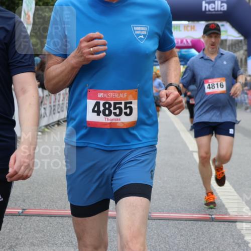 06.09.2026 - CURREX Alsterlauf Strokosch-Dieckow http://msf.ph/oto/10135562 06.09.2026 10:10:23 Ziel 4166, 4402, 4775, 4816, 4855, 4984, 5558, 6165, 6349, 8034 meine-sportfotos.de