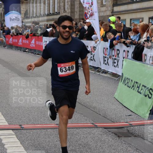 06.09.2026 - CURREX Alsterlauf Strokosch-Dieckow http://msf.ph/oto/10135568 06.09.2026 10:10:28 Ziel 3077, 4144, 4239, 4402, 4694, 4816, 4855, 6165, 6349 meine-sportfotos.de