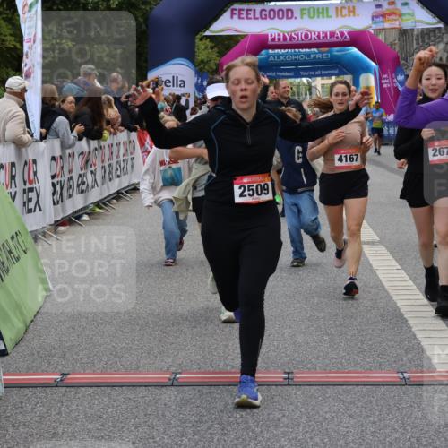 06.09.2026 - CURREX Alsterlauf Strokosch-Dieckow http://msf.ph/oto/10135632 06.09.2026 10:10:40 Ziel 2509, 2589, 2670, 2674, 3077, 3127, 3278, 3345, 3426, 3649, 3930, 4066, 4077, 4167, 4211, 4238, 4697, 4959, 5356, 6220, 6351 meine-sportfotos.de