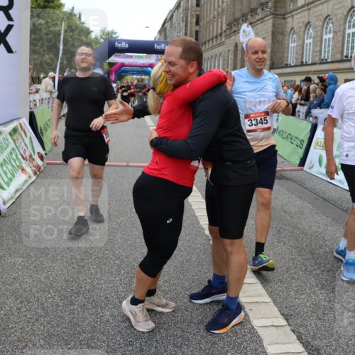 06.09.2026 - CURREX Alsterlauf Strokosch-Dieckow http://msf.ph/oto/10135710 06.09.2026 10:10:47 Ziel 2058, 2365, 2589, 2670, 2674, 2734, 3127, 3345, 3348, 3649, 3840, 3930, 4077, 4167, 4211, 4238, 4697, 4959, 6434 meine-sportfotos.de