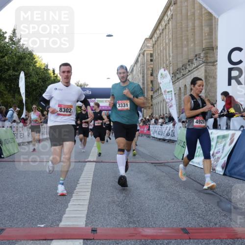 06.09.2026 - CURREX Alsterlauf Yannick Fuchs http://msf.ph/oto/10135748 06.09.2026 09:44:19 Ziel 2186, 2699, 3010, 3331, 3355, 3564, 3717, 4838, 4928, 5443, 5530, 5626, 5710, 5722, 5974, 6484, 6485, 6486, 8127, 8302 meine-sportfotos.de