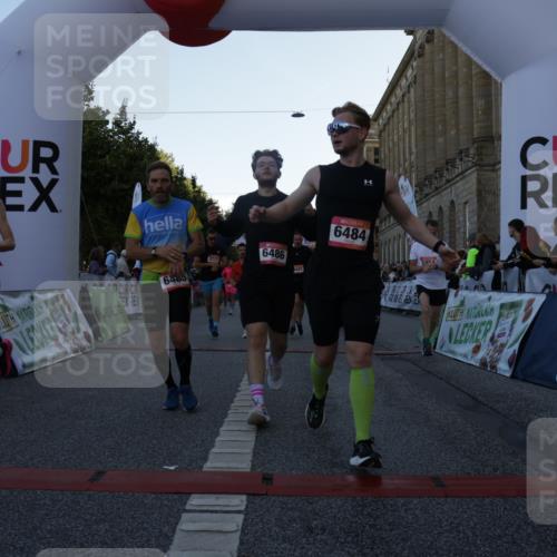 06.09.2026 - CURREX Alsterlauf Yannick Fuchs http://msf.ph/oto/10135775 06.09.2026 09:44:21 Ziel 2186, 2699, 3010, 3331, 3355, 3564, 3717, 4838, 4862, 4928, 5443, 5477, 5530, 5626, 5710, 5722, 5974, 6484, 6485, 6486, 8302 meine-sportfotos.de