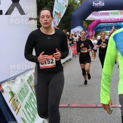 06.09.2026 - CURREX Alsterlauf Strokosch-Dieckow http://msf.ph/oto/10135824 06.09.2026 09:58:04 Ziel 2875, 2965, 3075, 3307, 3369, 3403, 3497, 3580, 3743, 3744, 3841, 3923, 4327, 4864, 5470, 5518, 5548, 5707, 5916, 6153, 8066, 8152, 8229, 8311 meine-sportfotos.de