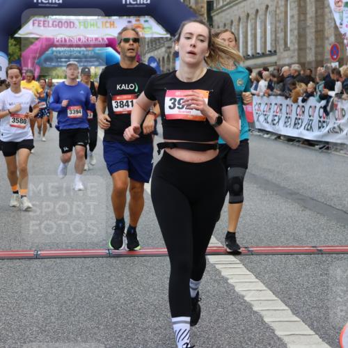 06.09.2026 - CURREX Alsterlauf Strokosch-Dieckow http://msf.ph/oto/10135860 06.09.2026 09:58:09 Ziel 3307, 3369, 3394, 3497, 3553, 3580, 3743, 3841, 3872, 3923, 4034, 4327, 4864, 5518, 5548, 5707, 6153, 6227, 6343, 6409, 8066, 8152, 8163, 8229, 8311 meine-sportfotos.de