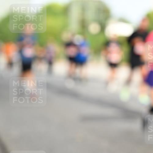 06.09.2026 - CURREX Alsterlauf Dr. Thomas Lammeyer http://msf.ph/oto/10135883 06.09.2026 10:00:39 Laufen  meine-sportfotos.de