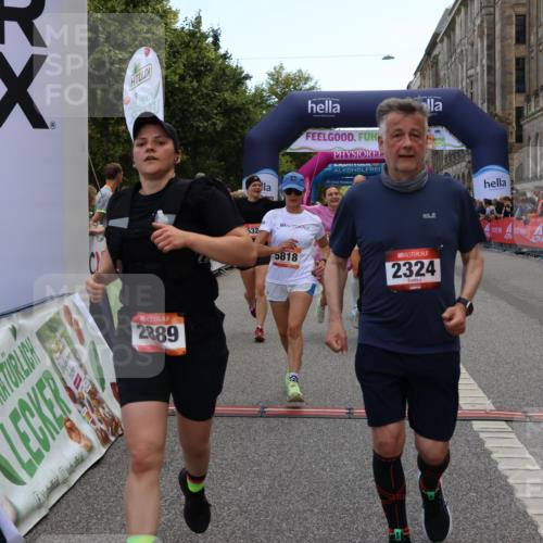 06.09.2026 - CURREX Alsterlauf Strokosch-Dieckow http://msf.ph/oto/10135904 06.09.2026 10:11:14 Ziel 2324, 2889, 2890, 2979, 2980, 4409, 4782, 4783, 5268, 5327, 5351, 5392, 5393, 5496, 5498, 5499, 5500, 5532, 5818, 6100, 6103 meine-sportfotos.de