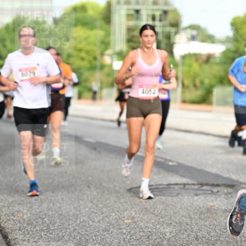 06.09.2026 - CURREX Alsterlauf Dr. Thomas Lammeyer http://msf.ph/oto/10135921 06.09.2026 10:00:42 Laufen 8079, 4052, 428 meine-sportfotos.de
