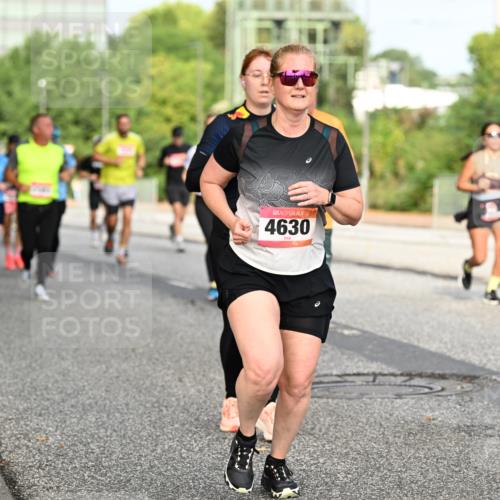 06.09.2026 - CURREX Alsterlauf Dr. Thomas Lammeyer http://msf.ph/oto/10135957 06.09.2026 10:00:46 Laufen 4630 meine-sportfotos.de