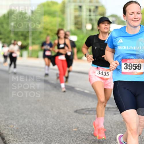 06.09.2026 - CURREX Alsterlauf Dr. Thomas Lammeyer http://msf.ph/oto/10136024 06.09.2026 10:00:52 Laufen 45, 3435, 3959 meine-sportfotos.de