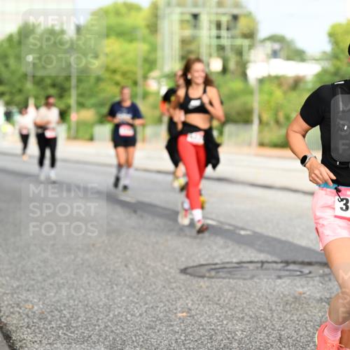 06.09.2026 - CURREX Alsterlauf Dr. Thomas Lammeyer http://msf.ph/oto/10136028 06.09.2026 10:00:52 Laufen 3435 meine-sportfotos.de