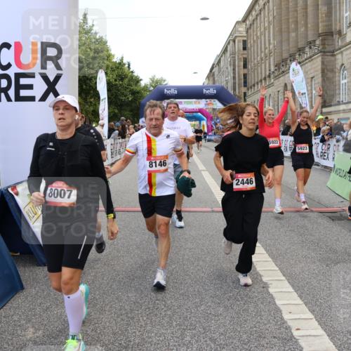06.09.2026 - CURREX Alsterlauf Strokosch-Dieckow http://msf.ph/oto/10136045 06.09.2026 10:11:33 Ziel 2014, 2352, 2356, 2446, 3284, 3285, 3360, 3373, 3652, 3922, 5226, 5279, 5922, 5923, 6491, 8004, 8007, 8145, 8146 meine-sportfotos.de