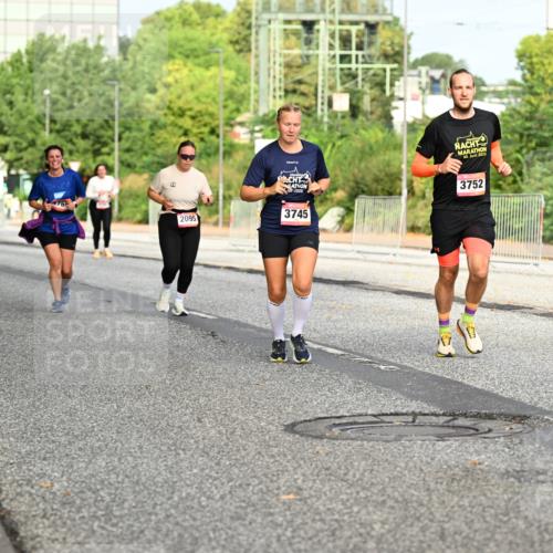 06.09.2026 - CURREX Alsterlauf Dr. Thomas Lammeyer http://msf.ph/oto/10136056 06.09.2026 10:00:55 Laufen 2095, 3745, 30, 2013, 3752, 36 meine-sportfotos.de