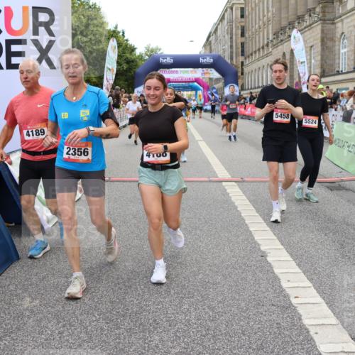 06.09.2026 - CURREX Alsterlauf Strokosch-Dieckow http://msf.ph/oto/10136193 06.09.2026 10:11:41 Ziel 2125, 2356, 3060, 3284, 3285, 3373, 3704, 3922, 4188, 4189, 4611, 5279, 5451, 5458, 6019, 6166, 6362, 6446 meine-sportfotos.de