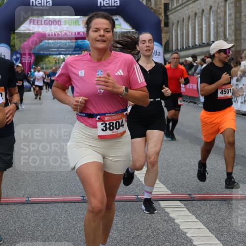 06.09.2026 - CURREX Alsterlauf Strokosch-Dieckow http://msf.ph/oto/10136212 06.09.2026 09:58:23 Ziel 2013, 2706, 2864, 3055, 3603, 3679, 3804, 4106, 4501, 4525, 4732, 4800, 4806, 5018, 5257, 5840, 5858, 8003, 8052, 8296 meine-sportfotos.de