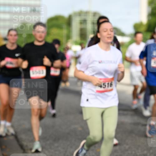 06.09.2026 - CURREX Alsterlauf Dr. Thomas Lammeyer http://msf.ph/oto/10136237 06.09.2026 10:01:13 Laufen 4516 meine-sportfotos.de