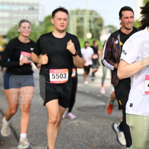 06.09.2026 - CURREX Alsterlauf Dr. Thomas Lammeyer http://msf.ph/oto/10136242 06.09.2026 10:01:13 Laufen 5503, 4516 meine-sportfotos.de