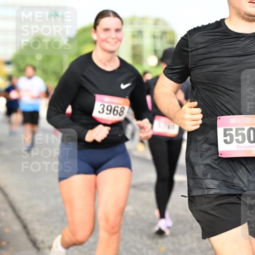 06.09.2026 - CURREX Alsterlauf Dr. Thomas Lammeyer http://msf.ph/oto/10136252 06.09.2026 10:01:14 Laufen 3968, 5503 meine-sportfotos.de