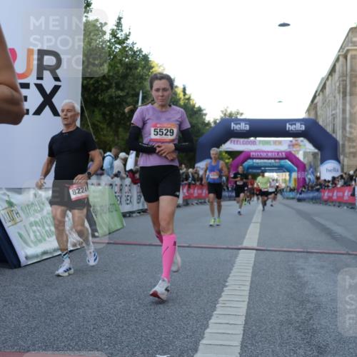 06.09.2026 - CURREX Alsterlauf Yannick Fuchs http://msf.ph/oto/10136288 06.09.2026 09:44:39 Ziel 2894, 3445, 3503, 3545, 3671, 4133, 4203, 4597, 5453, 5529, 5864, 6201, 8097, 8216, 8224 meine-sportfotos.de