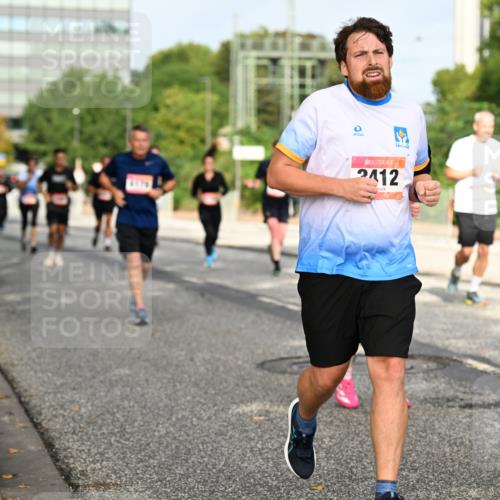 06.09.2026 - CURREX Alsterlauf Dr. Thomas Lammeyer http://msf.ph/oto/10136295 06.09.2026 10:01:18 Laufen 0, 2412 meine-sportfotos.de