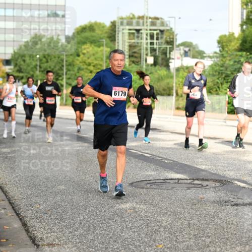 06.09.2026 - CURREX Alsterlauf Dr. Thomas Lammeyer http://msf.ph/oto/10136317 06.09.2026 10:01:20 Laufen 6179, 4406, 385 meine-sportfotos.de