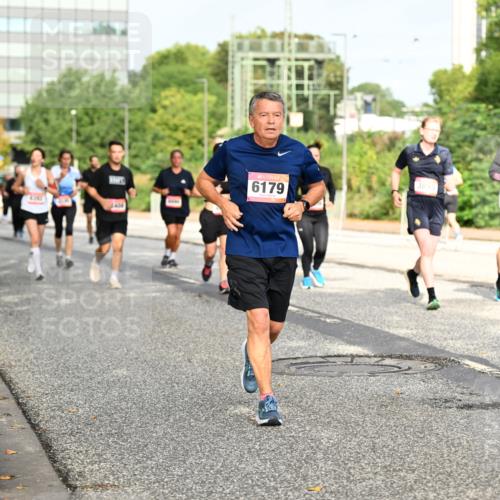 06.09.2026 - CURREX Alsterlauf Dr. Thomas Lammeyer http://msf.ph/oto/10136321 06.09.2026 10:01:20 Laufen 4342, 2406, 6179, 3854, 3853 meine-sportfotos.de