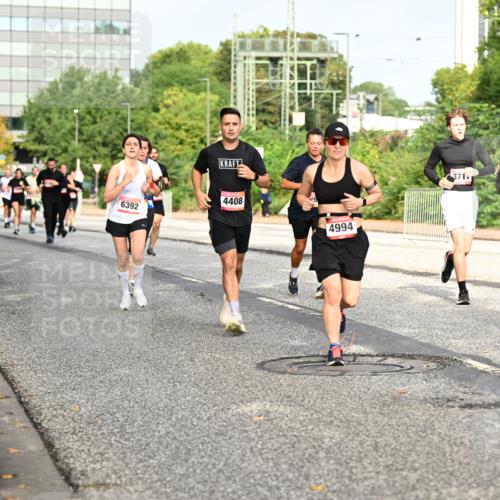 06.09.2026 - CURREX Alsterlauf Dr. Thomas Lammeyer http://msf.ph/oto/10136343 06.09.2026 10:01:23 Laufen 6392, 4408, 4994, 3711, 3336 meine-sportfotos.de
