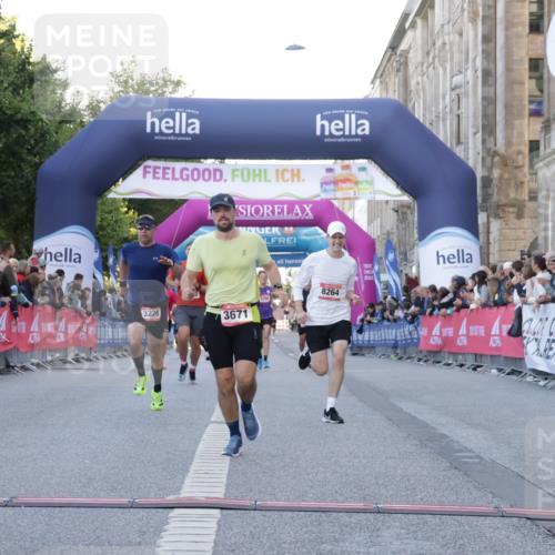 06.09.2026 - CURREX Alsterlauf Yannick Fuchs http://msf.ph/oto/10136412 06.09.2026 09:44:42 Ziel 2442, 3226, 3445, 3503, 3671, 4133, 4597, 5453, 5529, 6201, 8216, 8224, 8264 meine-sportfotos.de