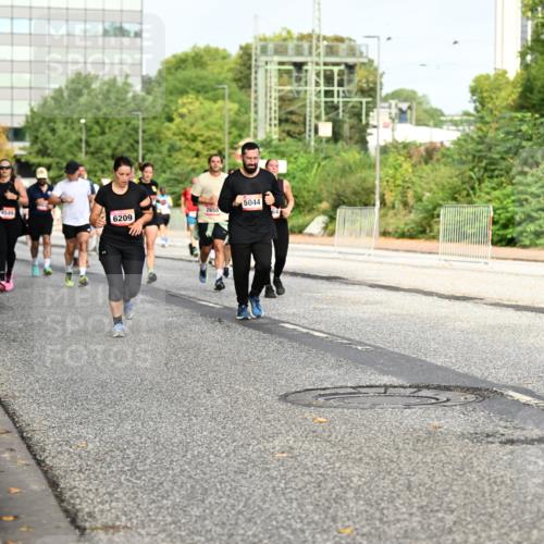 06.09.2026 - CURREX Alsterlauf Dr. Thomas Lammeyer http://msf.ph/oto/10136414 06.09.2026 10:01:29 Laufen 6209, 2658, 5044, 6039 meine-sportfotos.de