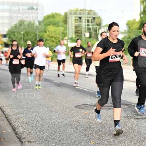 06.09.2026 - CURREX Alsterlauf Dr. Thomas Lammeyer http://msf.ph/oto/10136449 06.09.2026 10:01:32 Laufen 45, 45, 6209, 5044 meine-sportfotos.de