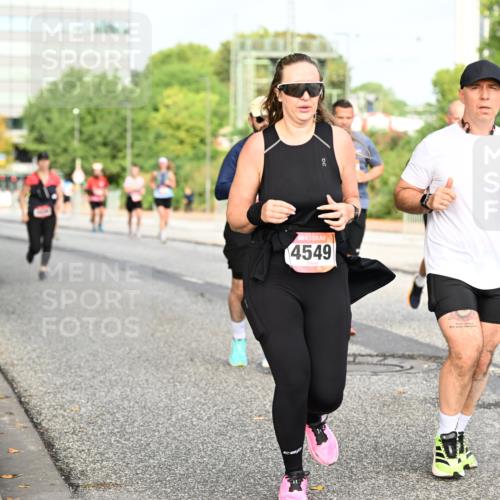 06.09.2026 - CURREX Alsterlauf Dr. Thomas Lammeyer http://msf.ph/oto/10136490 06.09.2026 10:01:36 Laufen 4549, 1 meine-sportfotos.de