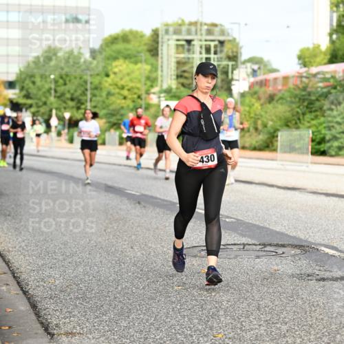 06.09.2026 - CURREX Alsterlauf Dr. Thomas Lammeyer http://msf.ph/oto/10136539 06.09.2026 10:01:40 Laufen 430 meine-sportfotos.de