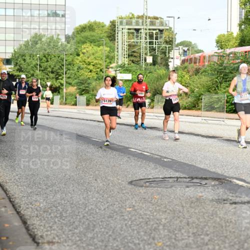 06.09.2026 - CURREX Alsterlauf Dr. Thomas Lammeyer http://msf.ph/oto/10136565 06.09.2026 10:01:43 Laufen 3457, 2625, 4152, 3737, 151, 5135, 2476, 5777 meine-sportfotos.de