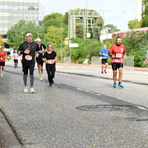 06.09.2026 - CURREX Alsterlauf Dr. Thomas Lammeyer http://msf.ph/oto/10136603 06.09.2026 10:01:46 Laufen 2625, 4151, 5135 meine-sportfotos.de