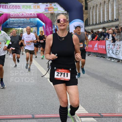 06.09.2026 - CURREX Alsterlauf Strokosch-Dieckow http://msf.ph/oto/10136707 06.09.2026 09:58:52 Ziel 2017, 2065, 2244, 2711, 3078, 3313, 3691, 4080, 4081, 4299, 5557, 5661, 5764, 5810, 5964, 6111, 6311 meine-sportfotos.de