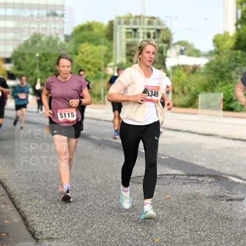 06.09.2026 - CURREX Alsterlauf Dr. Thomas Lammeyer http://msf.ph/oto/10136779 06.09.2026 10:02:01 Laufen 5115, 5349, 2047 meine-sportfotos.de