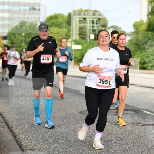 06.09.2026 - CURREX Alsterlauf Dr. Thomas Lammeyer http://msf.ph/oto/10136824 06.09.2026 10:02:05 Laufen 4481, 3314, 3551, 5781, 458 meine-sportfotos.de