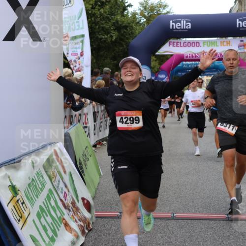 06.09.2026 - CURREX Alsterlauf Strokosch-Dieckow http://msf.ph/oto/10136834 06.09.2026 09:58:56 Ziel 2065, 2244, 2649, 2711, 3049, 3078, 3203, 3313, 3323, 3765, 4048, 4080, 4081, 4299, 4605, 4779, 5099, 5100, 5557, 5661, 6064, 6065, 6311, 8051, 8265 meine-sportfotos.de