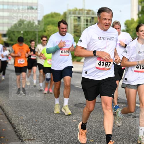 06.09.2026 - CURREX Alsterlauf Dr. Thomas Lammeyer http://msf.ph/oto/10136946 06.09.2026 10:02:16 Laufen 6385, 4197, 4198 meine-sportfotos.de