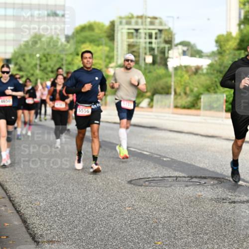 06.09.2026 - CURREX Alsterlauf Dr. Thomas Lammeyer http://msf.ph/oto/10137024 06.09.2026 10:02:23 Laufen 4650, 5556, 5137, 3736 meine-sportfotos.de