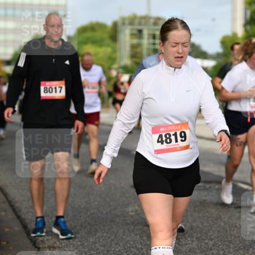 06.09.2026 - CURREX Alsterlauf Dr. Thomas Lammeyer http://msf.ph/oto/10137221 06.09.2026 10:02:42 Laufen 8017, 4819 meine-sportfotos.de