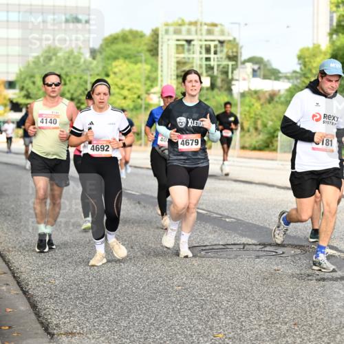 06.09.2026 - CURREX Alsterlauf Dr. Thomas Lammeyer http://msf.ph/oto/10137267 06.09.2026 10:02:46 Laufen 4140, 4140, 4692, 40, 181, 4679, 4873 meine-sportfotos.de
