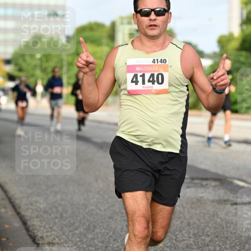 06.09.2026 - CURREX Alsterlauf Dr. Thomas Lammeyer http://msf.ph/oto/10137301 06.09.2026 10:02:49 Laufen 4140, 4140 meine-sportfotos.de