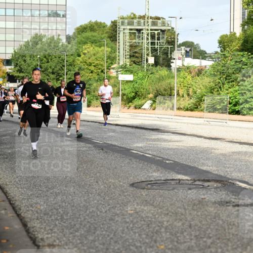 06.09.2026 - CURREX Alsterlauf Dr. Thomas Lammeyer http://msf.ph/oto/10137375 06.09.2026 10:02:57 Laufen 537 meine-sportfotos.de