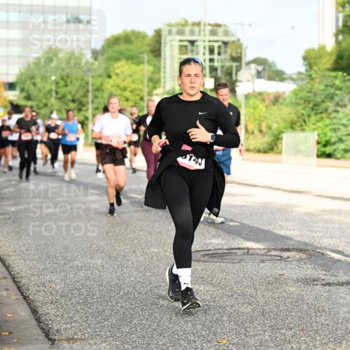06.09.2026 - CURREX Alsterlauf Dr. Thomas Lammeyer http://msf.ph/oto/10137394 06.09.2026 10:03:00 Laufen 143 meine-sportfotos.de