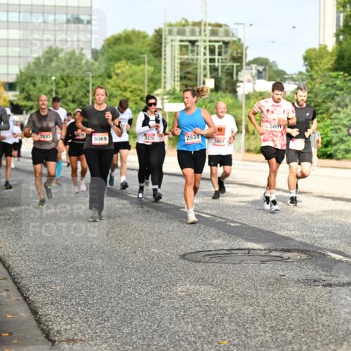 06.09.2026 - CURREX Alsterlauf Dr. Thomas Lammeyer http://msf.ph/oto/10137444 06.09.2026 10:03:05 Laufen 2532, 2533, 5069, 337672, 2934, 5951, 5001, 5167 meine-sportfotos.de