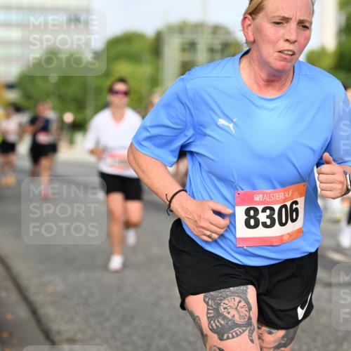 06.09.2026 - CURREX Alsterlauf Dr. Thomas Lammeyer http://msf.ph/oto/10137522 06.09.2026 10:03:12 Laufen 8306 meine-sportfotos.de