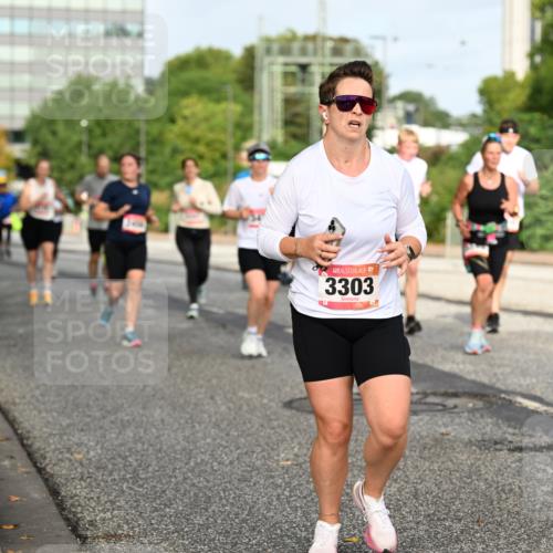 06.09.2026 - CURREX Alsterlauf Dr. Thomas Lammeyer http://msf.ph/oto/10137534 06.09.2026 10:03:14 Laufen 3303 meine-sportfotos.de
