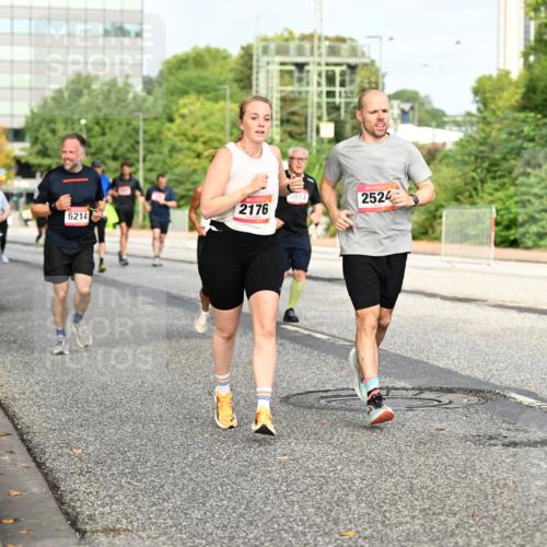 06.09.2026 - CURREX Alsterlauf Dr. Thomas Lammeyer http://msf.ph/oto/10137581 06.09.2026 10:03:19 Laufen 5813, 2524, 6214, 2176 meine-sportfotos.de