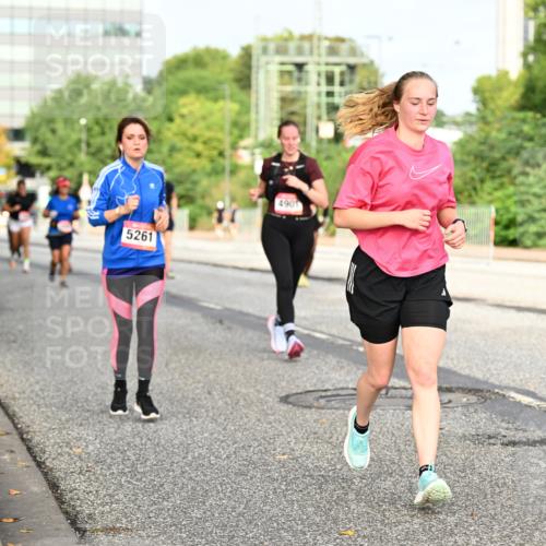 06.09.2026 - CURREX Alsterlauf Dr. Thomas Lammeyer http://msf.ph/oto/10137670 06.09.2026 10:03:29 Laufen 5261, 4901 meine-sportfotos.de